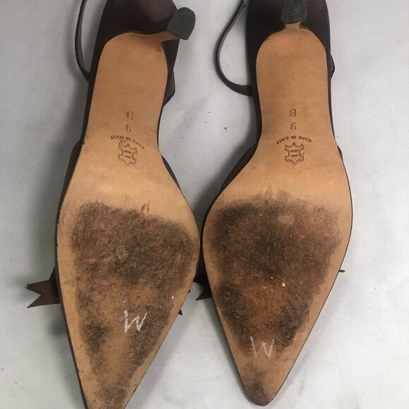 Isaac Mizrahi Sidra Pointy Toe Slingback Heels - Picture 4 of 8